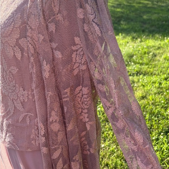Patra Mauve Lace and Chiffon Wedding Dress - Size 20W - Picture 2 of 6